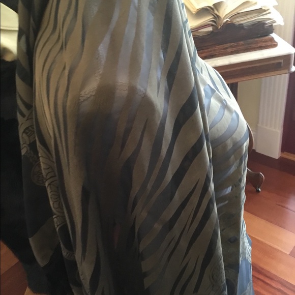 A magnificent lady shawl - Picture 6 of 6